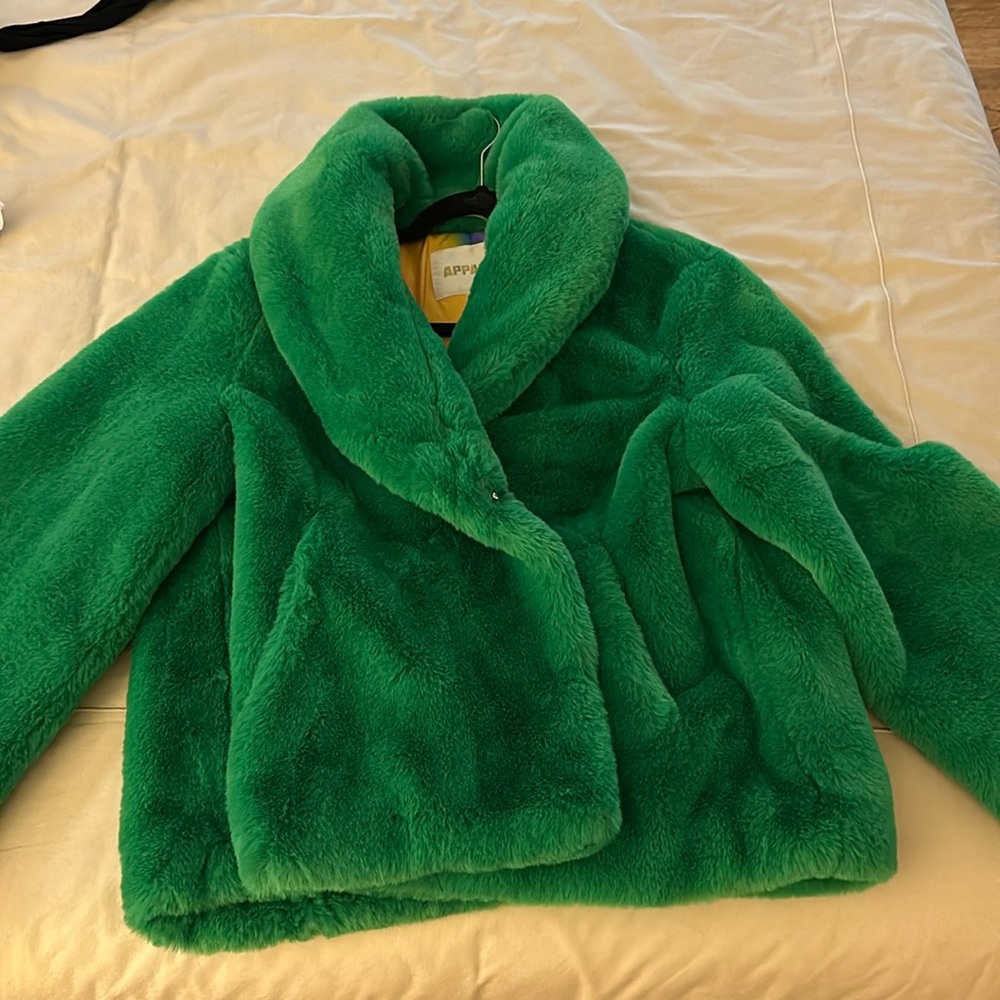 NWT Apparis Fiona Jacket